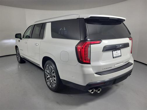 2024 GMC Yukon XL Denali Ultimate