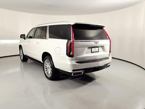 2022 Cadillac Escalade ESV Premium Luxury