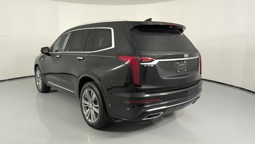 2024 Cadillac XT6 Premium Luxury FWD
