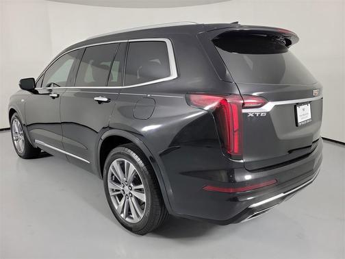 2024 Cadillac XT6 Premium Luxury FWD