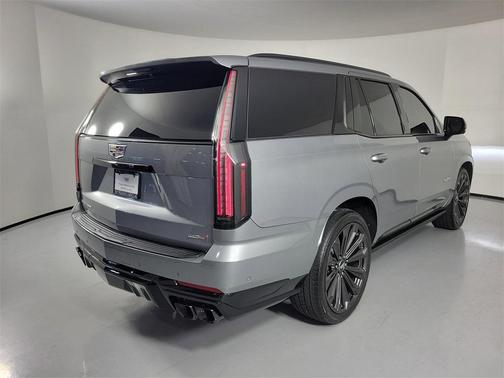 2025 Cadillac Escalade V-Series