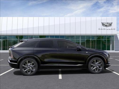 2025 Cadillac OPTIQ Luxury