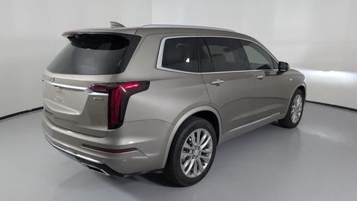 2023 Cadillac XT6 Premium Luxury FWD