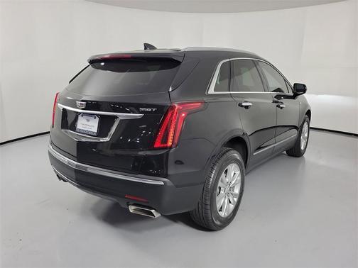 2024 Cadillac XT5 Luxury