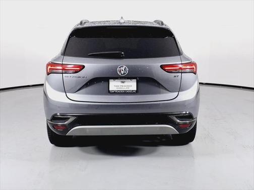 2022 Buick Envision FWD Essence