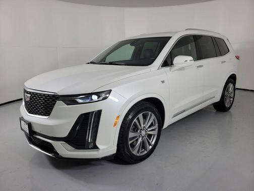 2023 Cadillac XT6 Premium Luxury FWD