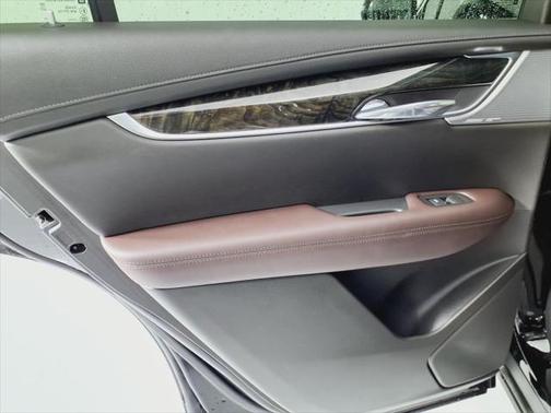 2021 Cadillac XT6 Premium Luxury FWD
