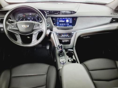 2023 Cadillac XT5 Luxury
