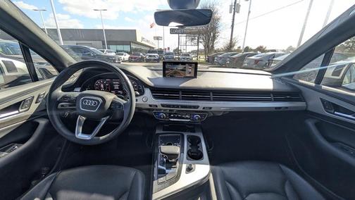 2019 Audi Q7 45 Premium Plus