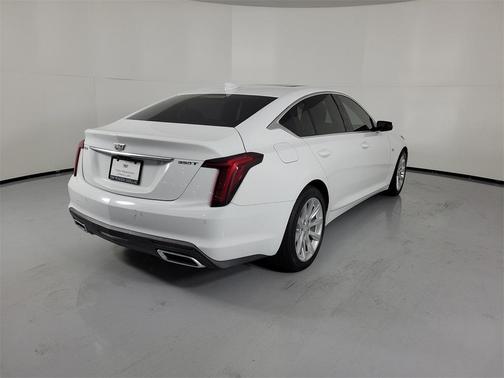 2023 Cadillac CT5 Luxury