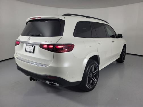 2024 Mercedes-Benz GLS 450 4MATIC