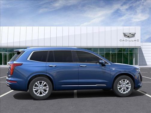 2025 Cadillac XT6 Luxury FWD