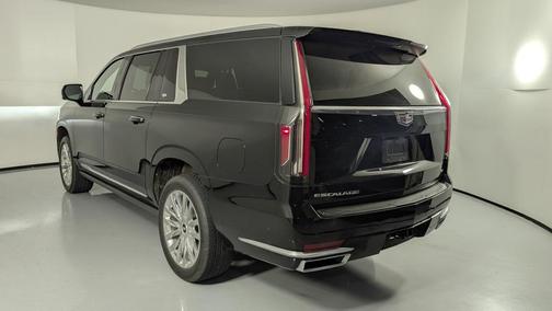 2023 Cadillac Escalade ESV Premium Luxury