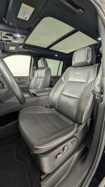 2023 Cadillac Escalade ESV Premium Luxury