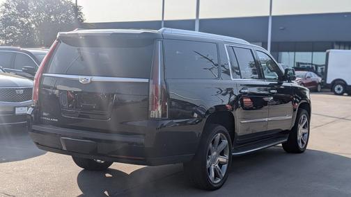 2019 Cadillac Escalade ESV Luxury