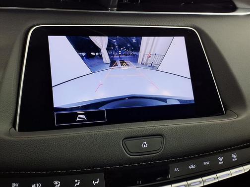 2022 Cadillac XT4 Luxury