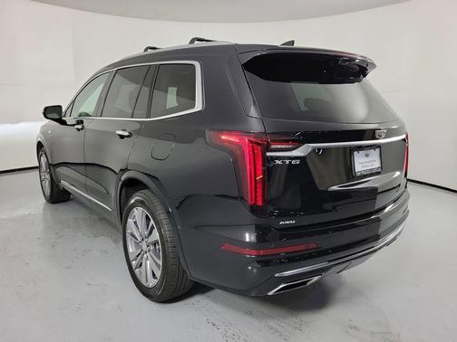 Stellar Black Metallic 2024 Cadillac XT6 Premium Luxury AWD