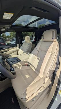 2024 Cadillac Escalade Premium Luxury