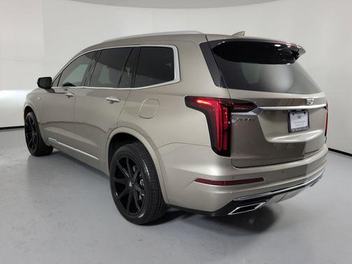 Latte Metallic 2023 Cadillac XT6 Luxury FWD