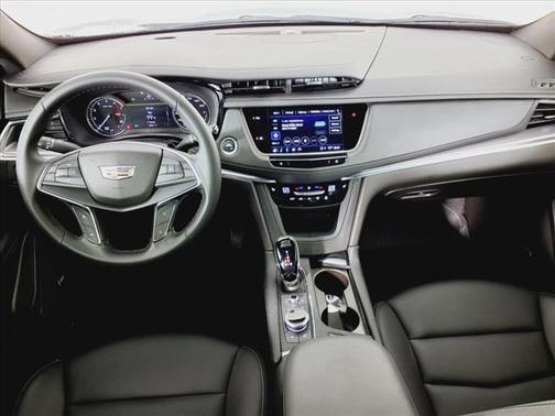 2024 Cadillac XT5 Luxury