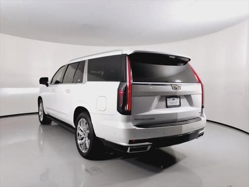 2023 Cadillac Escalade ESV Premium Luxury Platinum