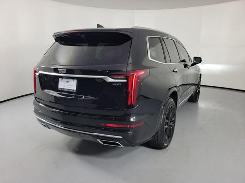 2023 Cadillac XT6 Premium Luxury FWD