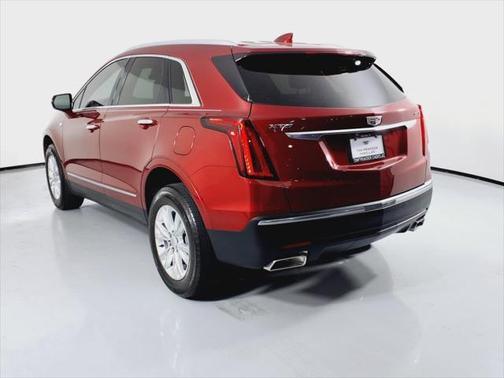 2023 Cadillac XT5 Luxury