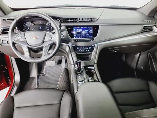 2023 Cadillac XT5 Luxury