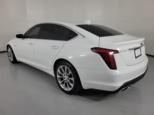 2022 Cadillac CT5 Premium Luxury
