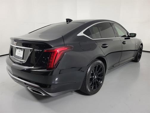 2024 Cadillac CT5 Luxury