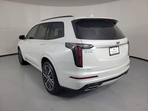2024 Cadillac XT6 Sport AWD