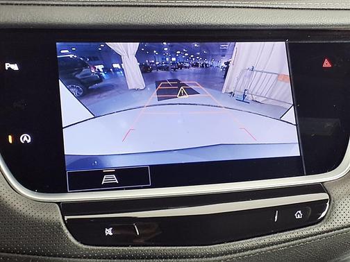 2024 Cadillac XT5 Luxury