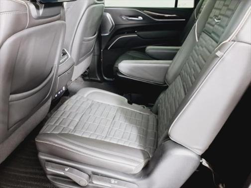 2022 Cadillac Escalade ESV Premium Luxury Platinum