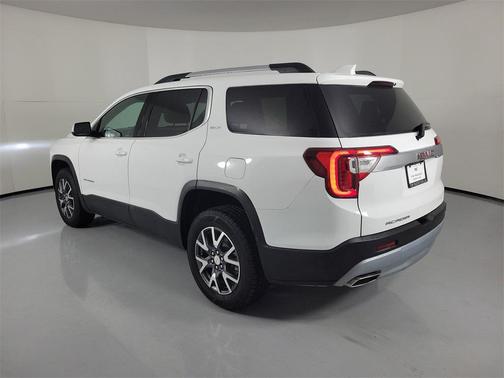 2023 GMC Acadia FWD SLT