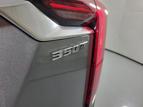 2024 Cadillac XT6 Luxury FWD