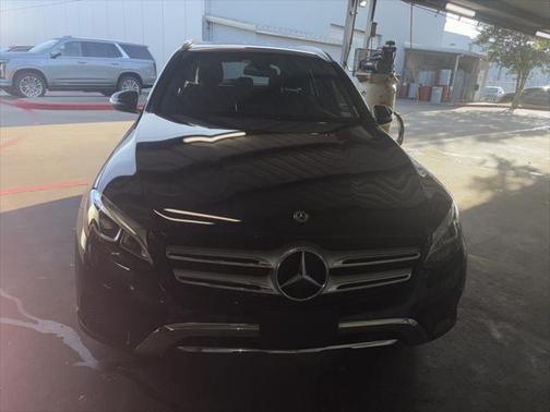 2018 Mercedes-Benz GLC 300 Base