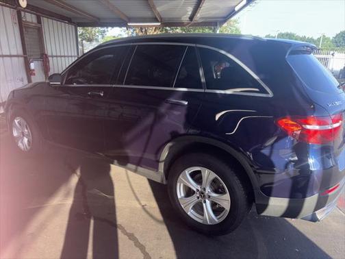 2018 Mercedes-Benz GLC 300 Base