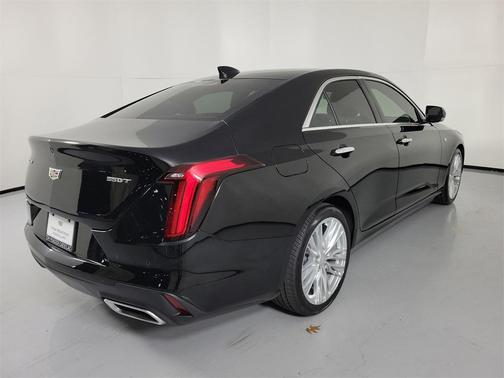2021 Cadillac CT4 Premium Luxury