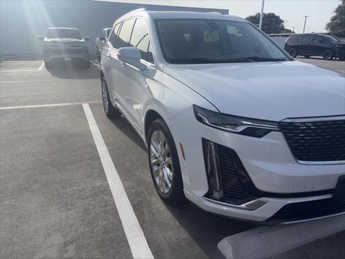 2021 Cadillac XT6 Premium Luxury FWD