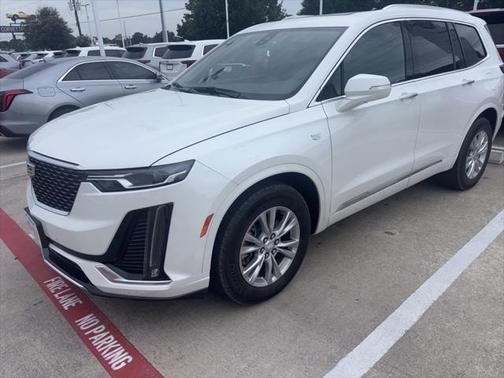 2025 Cadillac XT6 Luxury FWD