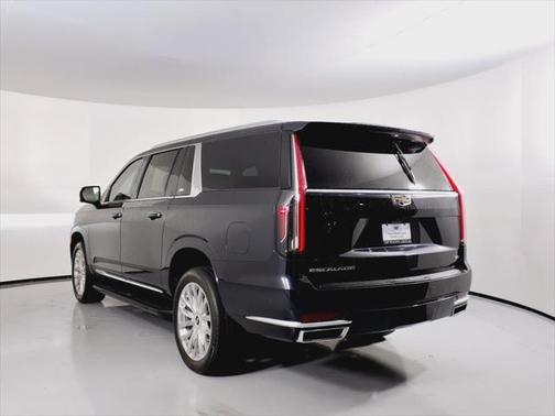 2023 Cadillac Escalade ESV Premium Luxury