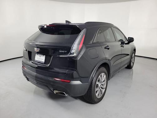 Stellar Black Metallic 2021 Cadillac XT4 Sport