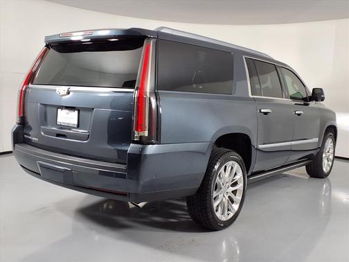 2019 Cadillac Escalade ESV Premium Luxury