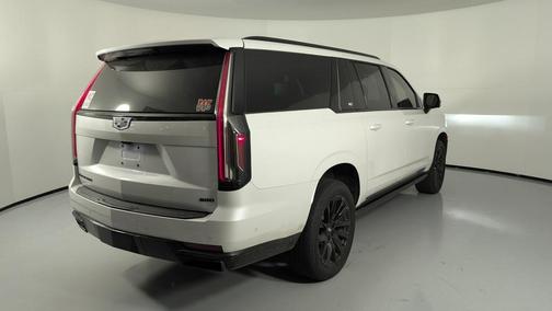 2022 Cadillac Escalade ESV Sport Platinum