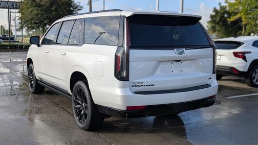 2023 Cadillac Escalade ESV Sport
