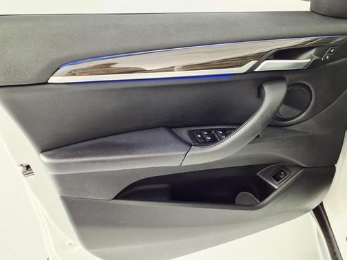 2022 BMW X1 sDrive28i