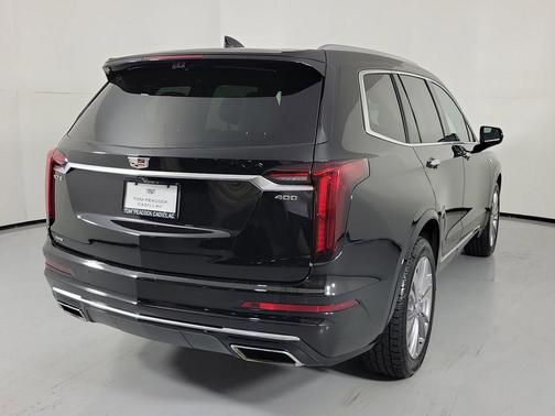 Stellar Black Metallic 2024 Cadillac XT6 Premium Luxury AWD