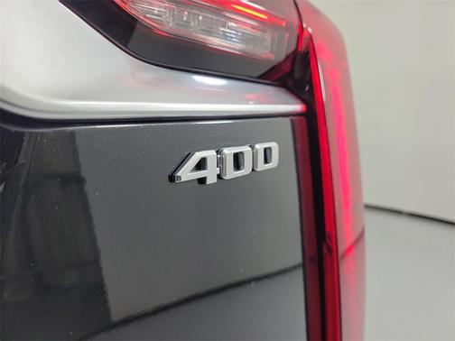 2023 Cadillac XT6 Premium Luxury FWD