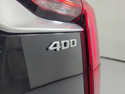 2023 Cadillac XT6 Premium Luxury FWD