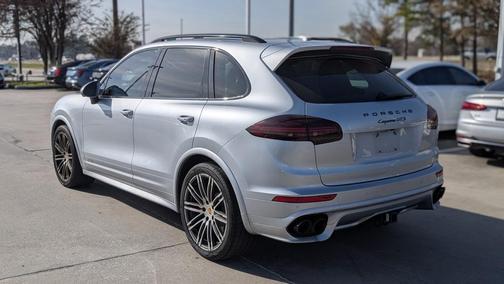 2016 Porsche Cayenne GTS
